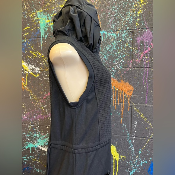 LA-EL COUTURE BLACK QUILTED VEST DRESS - Picture 11 of 16